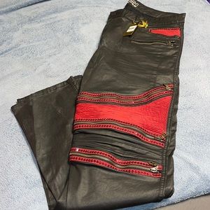 Mens robins Jeans don’t get no better then this.